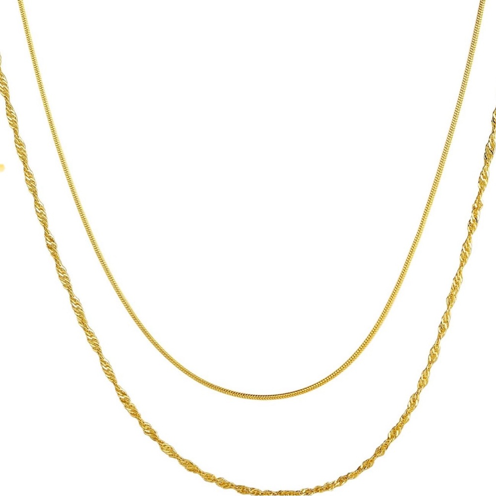 BNIB Layering 14k gold plated necklace